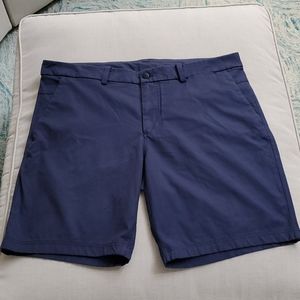 Men's Lululemon commission shorts